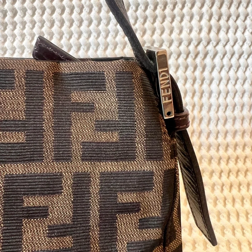 Fendi Zucca Baguette - Picture 7 of 16